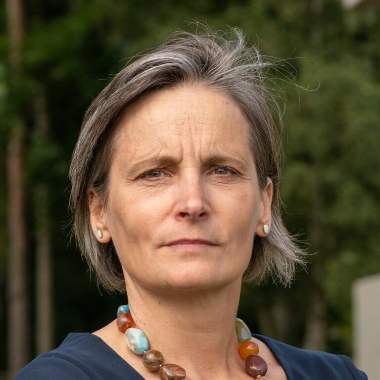 Professional headshot photo of Prof Corinne Le Quéré