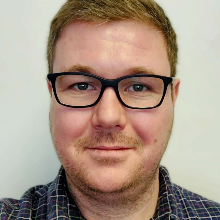 Professional headshot photo of Dr Matthew Sullivan