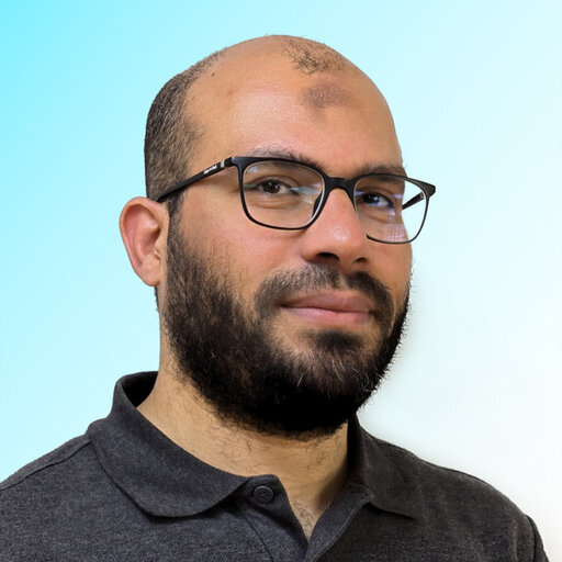 Professional headshot photo of Dr Amr El-Demerdash