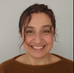 Professional headshot photo of Prof Alessia Buscaino